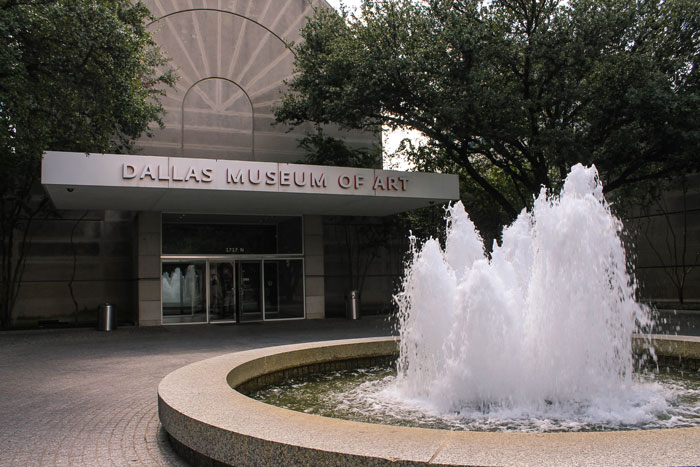 Dallas Museum of Art Fountain