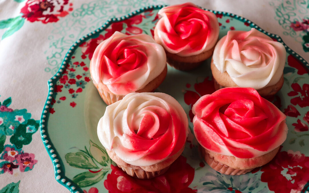 How to Make Painting the Roses Red Cupcakes