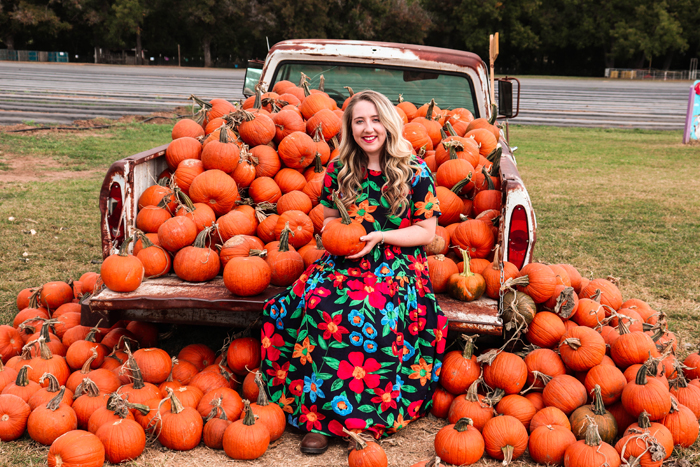 Pumpkin Truck at Sweet Berry Farm