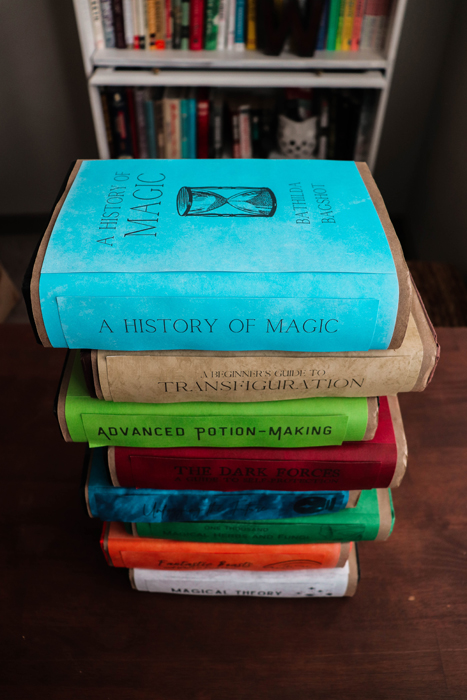 How to Make Hogwarts Textbooks DIY