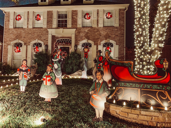 Deerfield Christmas Lights Plano, TX